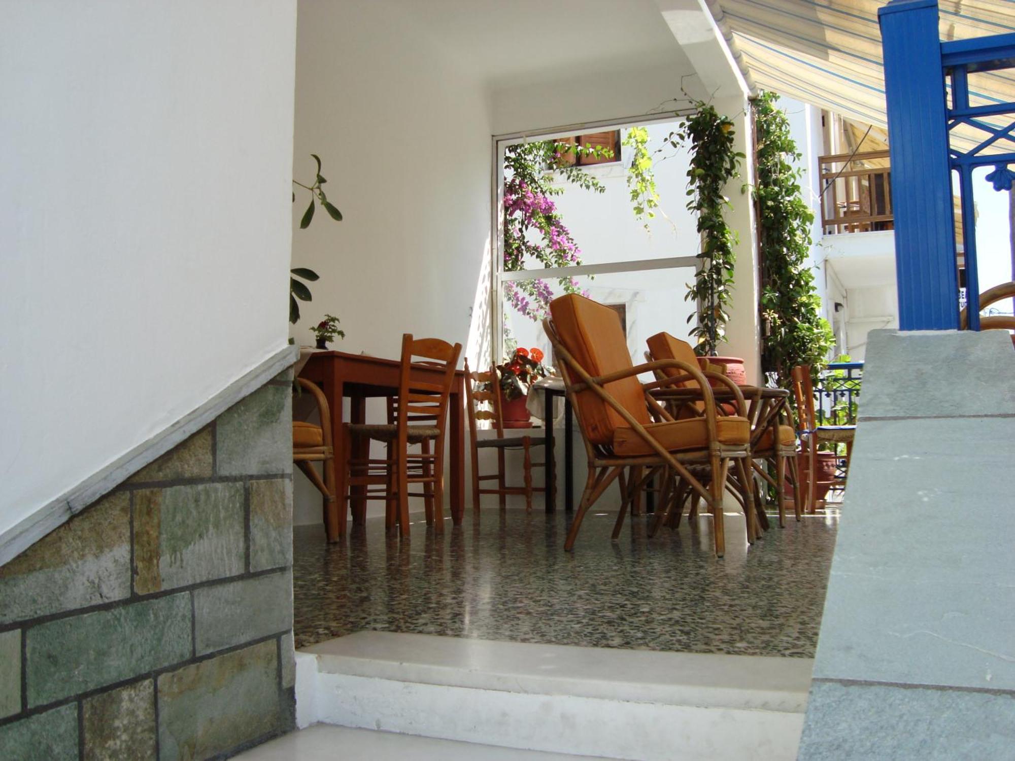 Vakhos Hotell Naxos City Exteriör bild