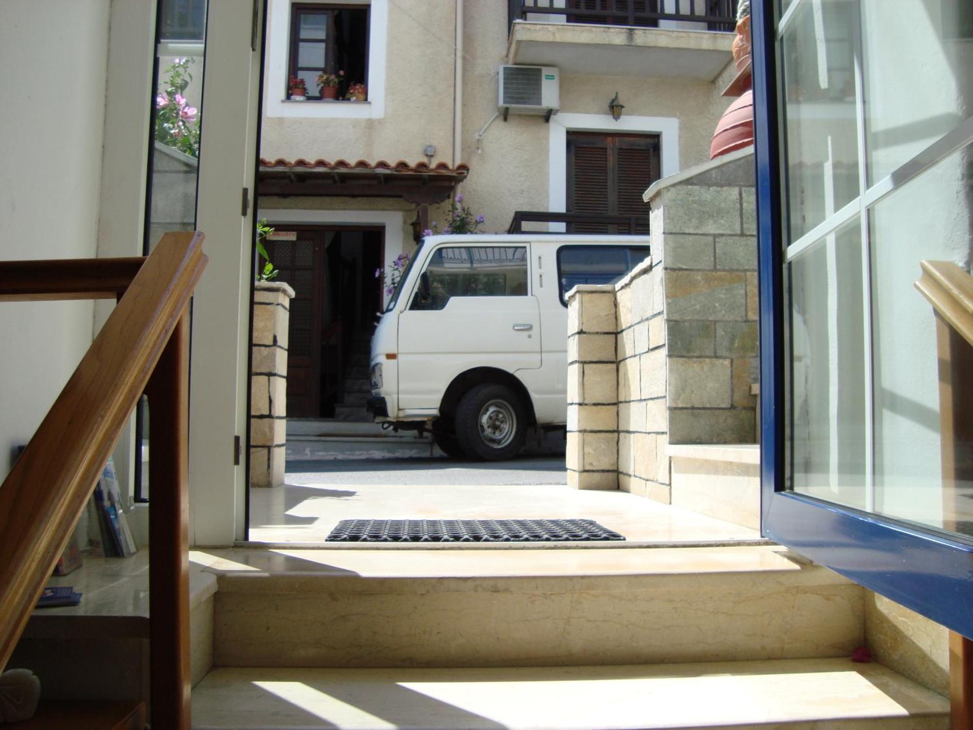 Vakhos Hotell Naxos City Exteriör bild