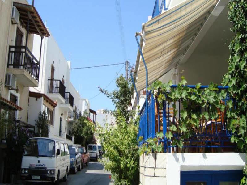 Vakhos Hotell Naxos City Exteriör bild