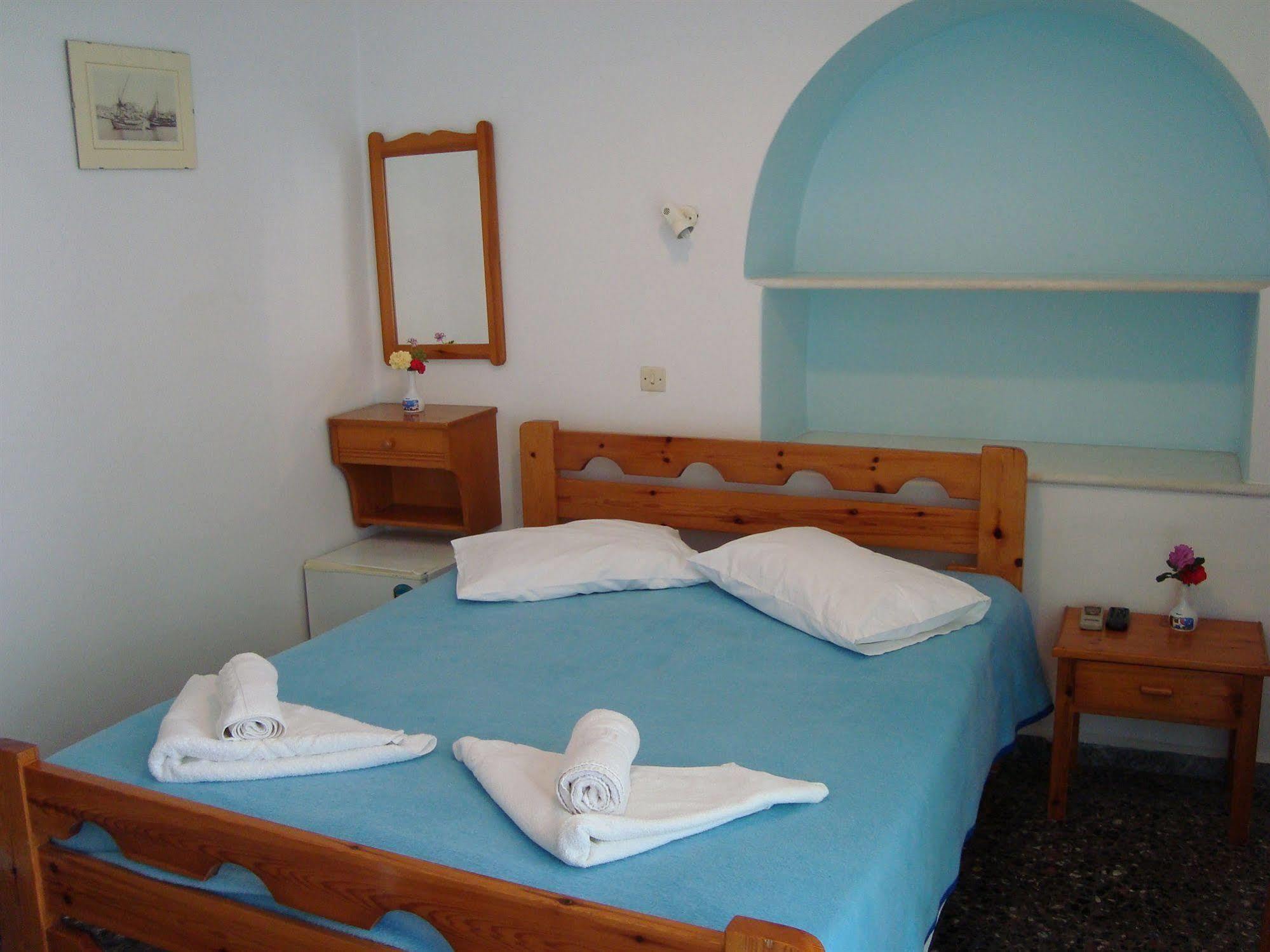 Vakhos Hotell Naxos City Exteriör bild