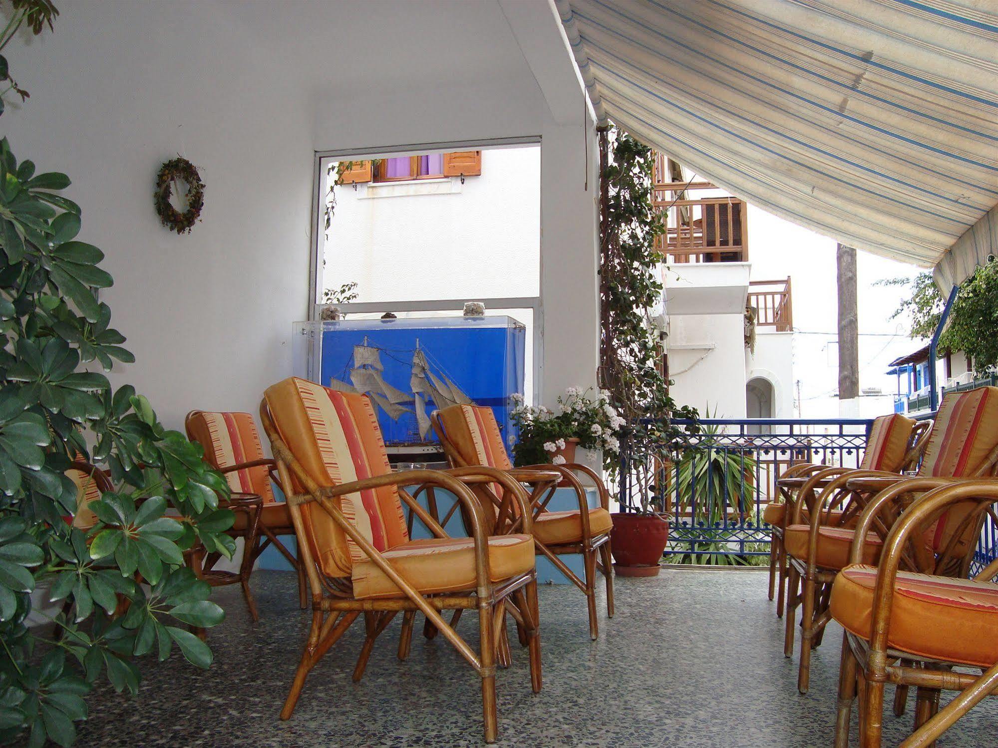 Vakhos Hotell Naxos City Exteriör bild
